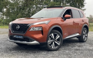 NISSAN X-TRAIL TEKNA 1.5E 4X4 213 PK AUTOMAAT MET PANORAMISCH OPEN DAK